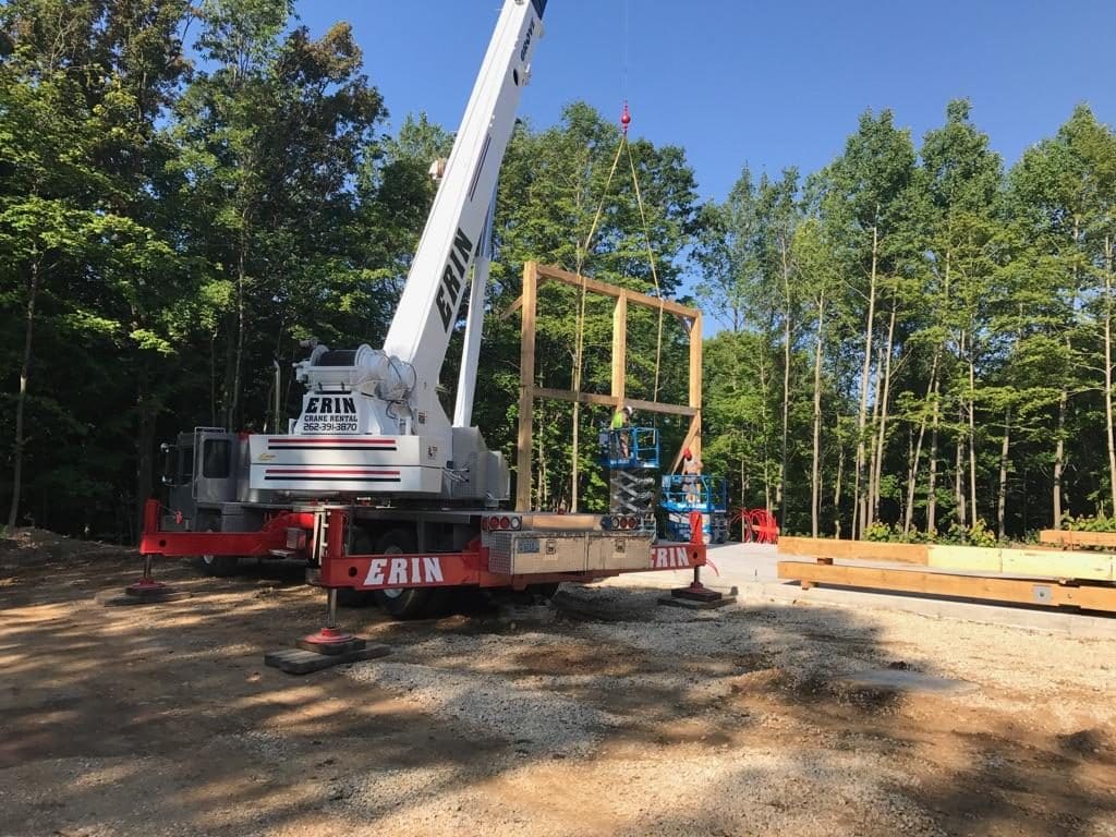 Erin WI Crane Lift